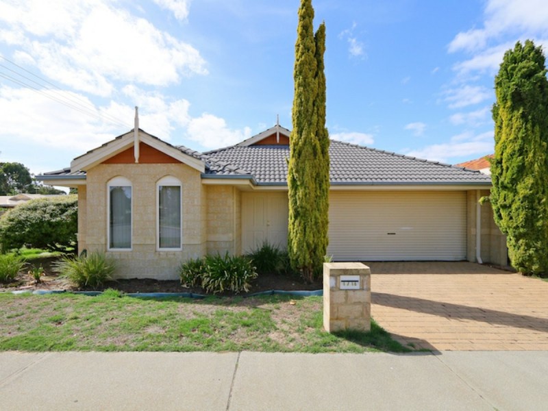 1/16 Bignel Place, Redcliffe WA 6104