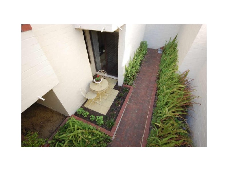 16/57 King George Street, Victoria Park WA 6100