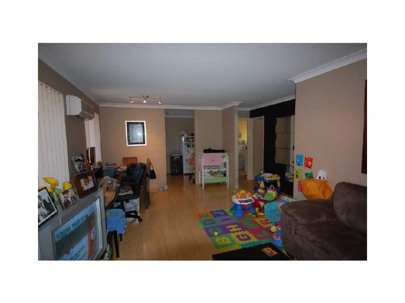 3/12 Kaliamba Court, Cannington WA 6107