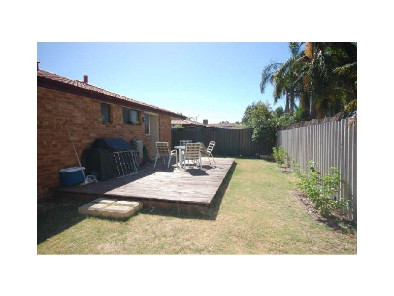 3/12 Kaliamba Court, Cannington WA 6107