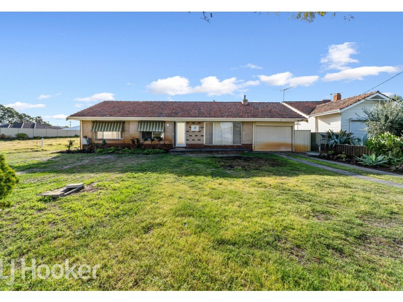 10 Wellington Street, Queens Park WA 6107