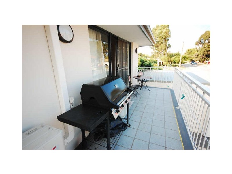 21/27 Burton Street, Bentley WA 6102