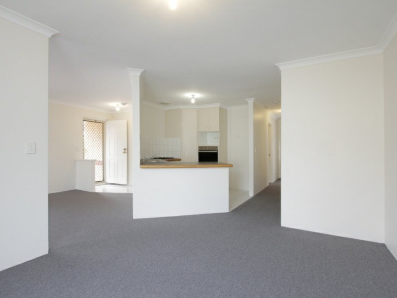 4/3 Norman Street, St James WA 6102