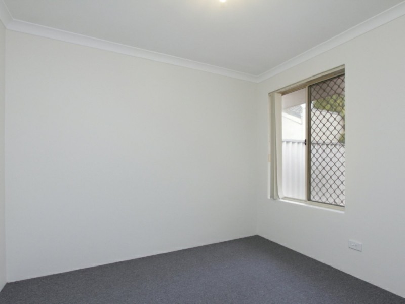 4/3 Norman Street, St James WA 6102