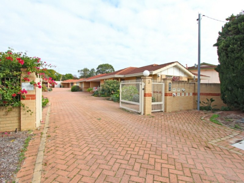4/3 Norman Street, St James WA 6102