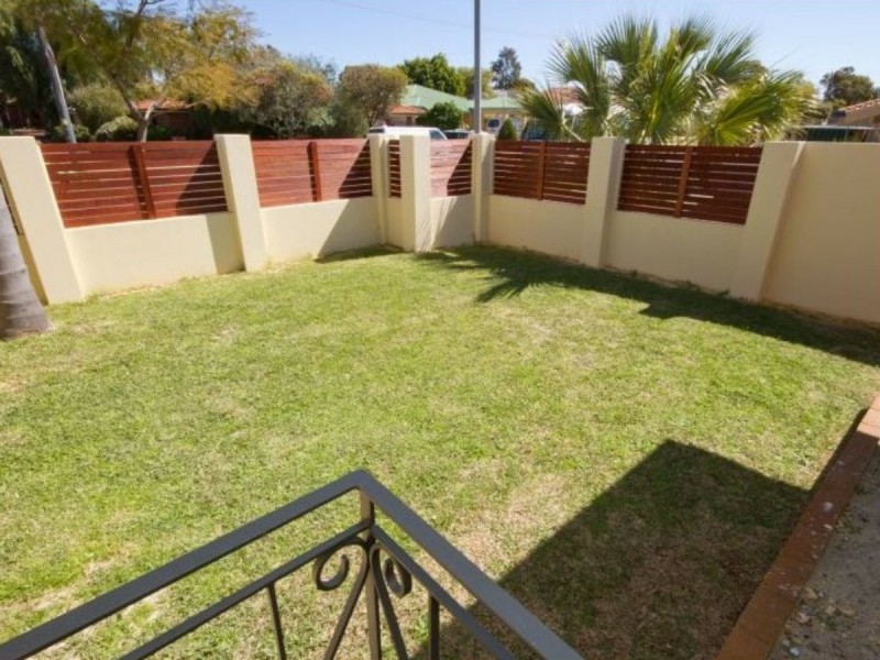 151A Armadale Road, Rivervale WA 6103