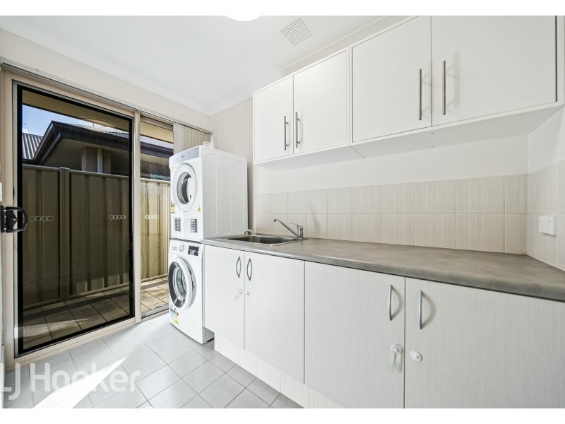 31 Blacksmith Street, Queens Park WA 6107