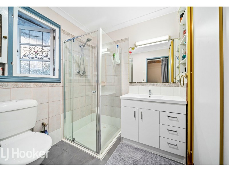 8 Esperance Street, East Victoria Park WA 6101