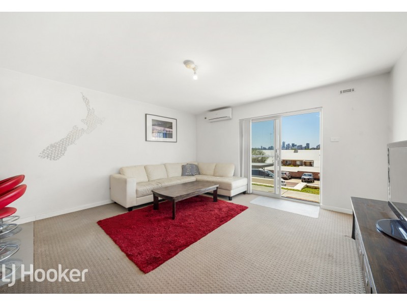 1/17 King George Street, Victoria Park WA 6100