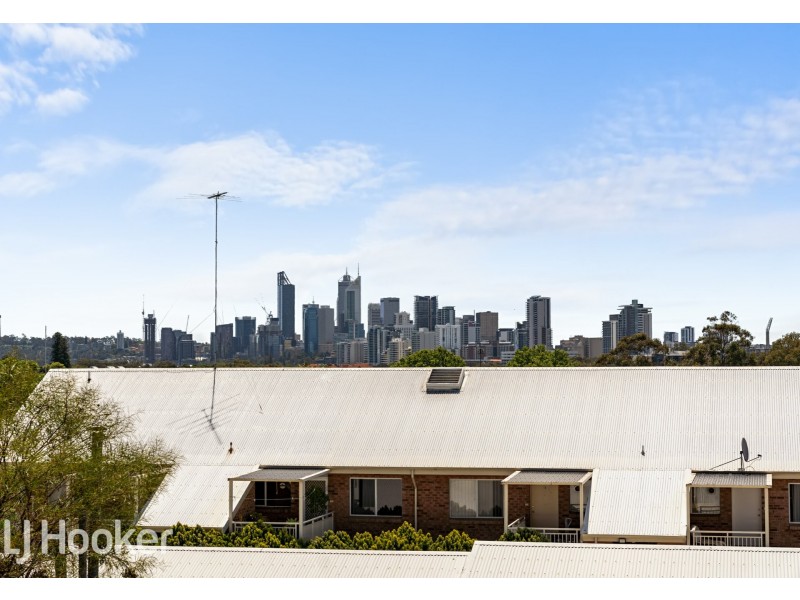 1/17 King George Street, Victoria Park WA 6100