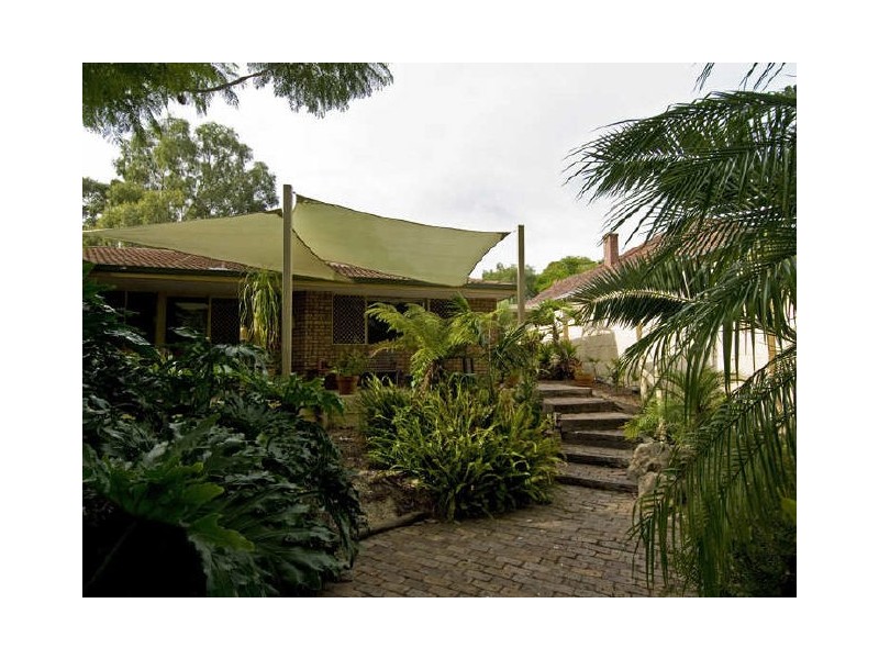 9 Edward Street, Nedlands WA 6009