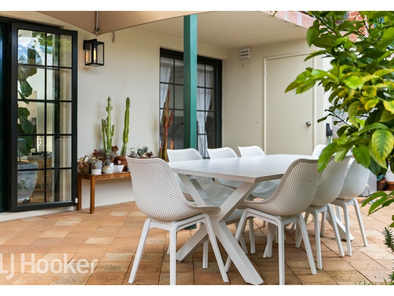 2/30 Banksia Terrace, South Perth WA 6151