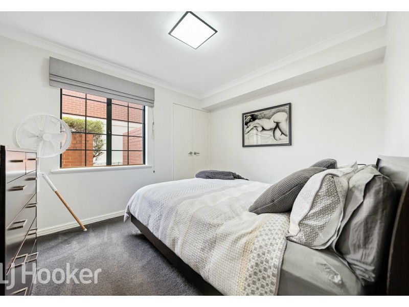 2/30 Banksia Terrace, South Perth WA 6151