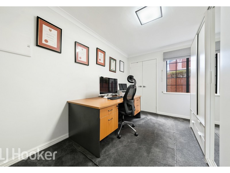 2/30 Banksia Terrace, South Perth WA 6151