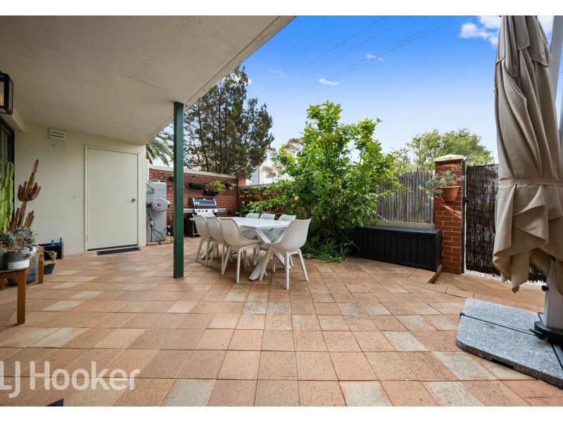 2/30 Banksia Terrace, South Perth WA 6151