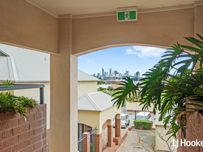18/6 Mcmaster Street, Victoria Park WA 6100