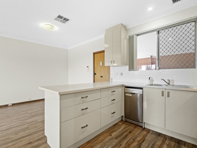 4 Raymond Street, Yokine WA 6060