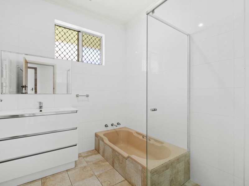 4 Raymond Street, Yokine WA 6060