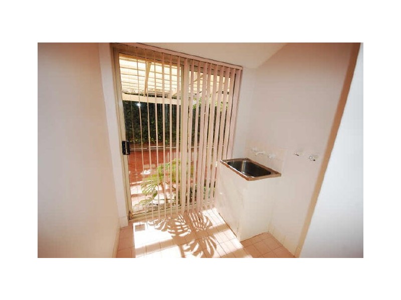 2/84 Raleigh Street, Carlisle WA 6101