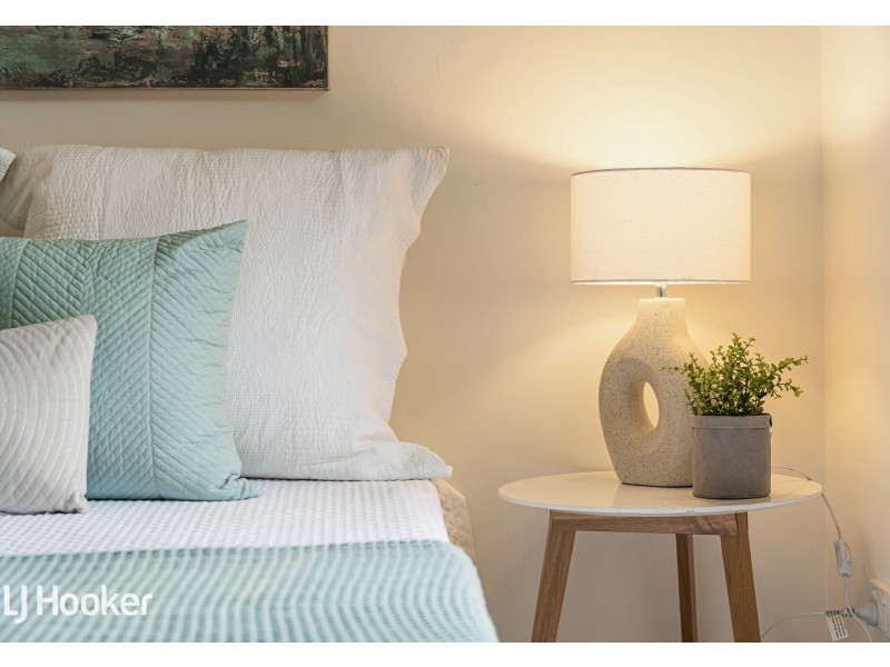 4 Edgeware Street, Lynwood WA 6147