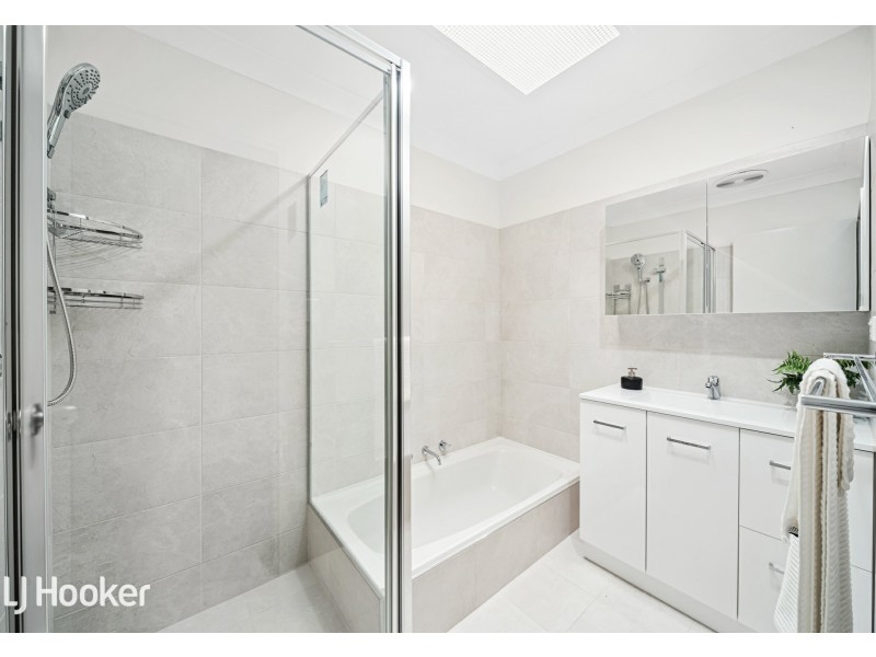 4 Edgeware Street, Lynwood WA 6147