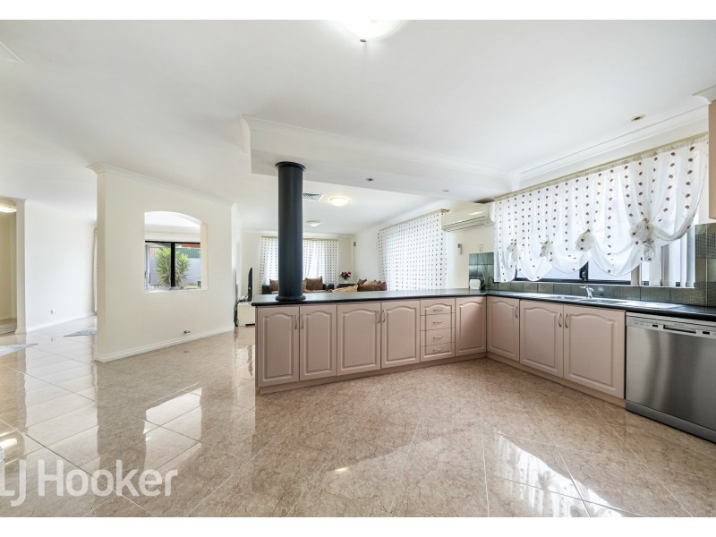 3 Godfrey Street, Queens Park WA 6107