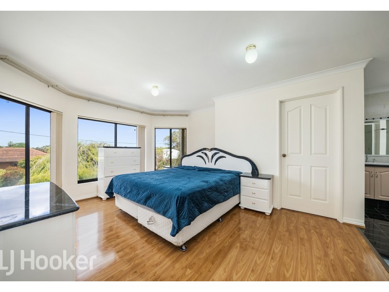 3 Godfrey Street, Queens Park WA 6107