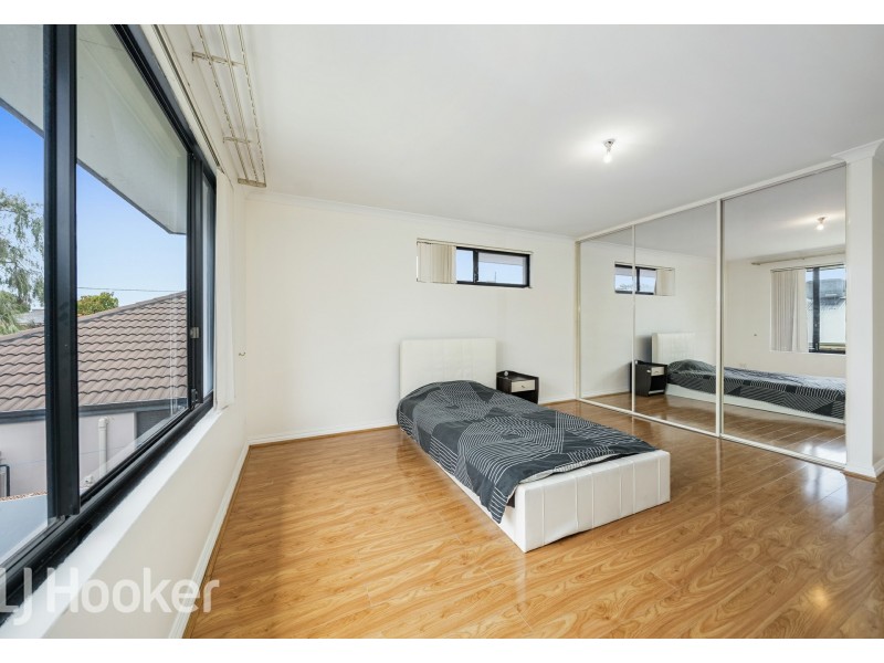 3 Godfrey Street, Queens Park WA 6107