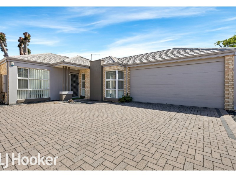 4/7 Waldon Street, Wilson WA 6107
