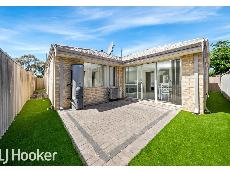 4/7 Waldon Street, Wilson WA 6107