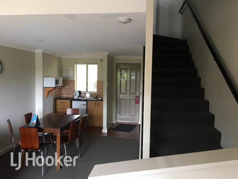27/105 Old Coast Road, Pelican Point WA 6230