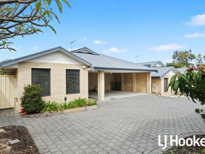 10/12 Holland Street, Gosnells WA 6110