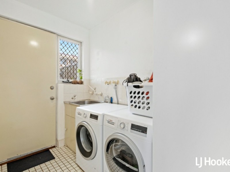 11/1179 Albany Highway, Bentley WA 6102