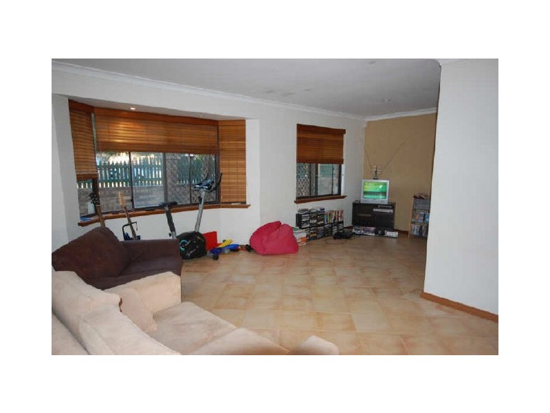 53B Victoria Street, St James WA 6102