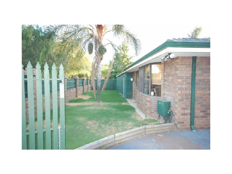 53B Victoria Street, St James WA 6102