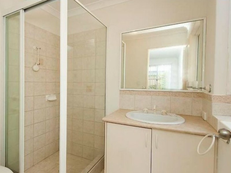 2/19 Bickley Road, Cannington WA 6107