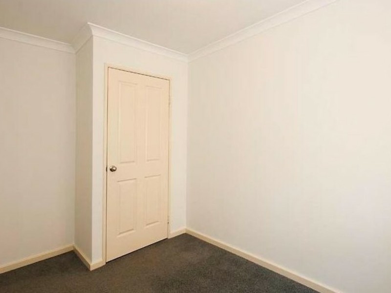 2/19 Bickley Road, Cannington WA 6107