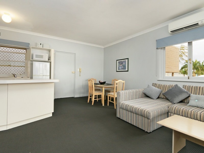 8/37 Mill Point Road, South Perth WA 6151