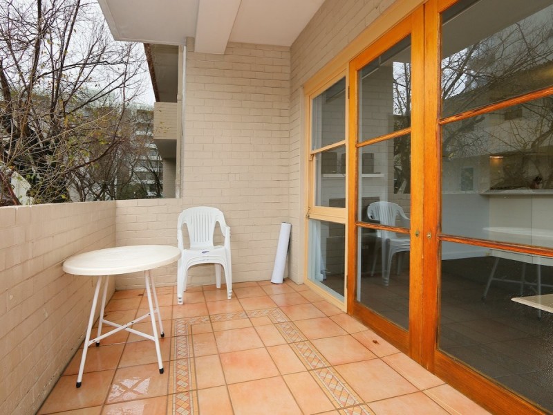 8/37 Mill Point Road, South Perth WA 6151