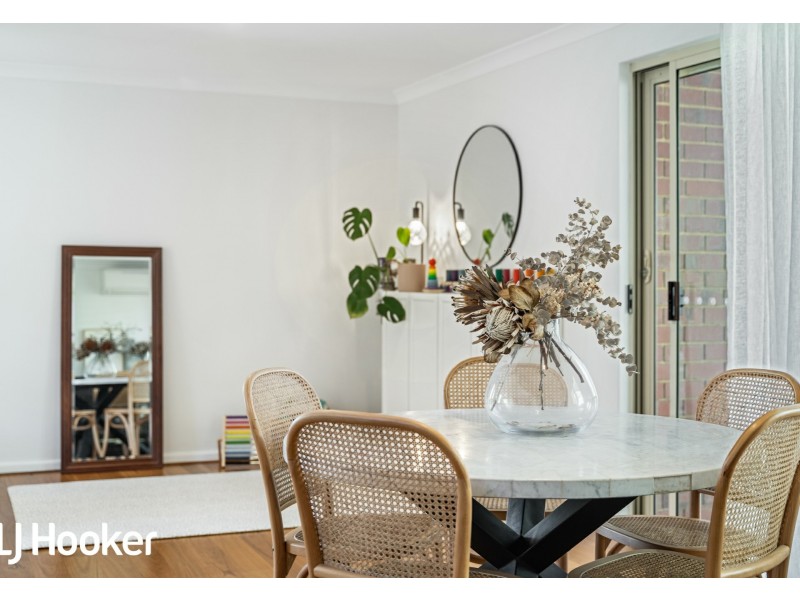 1/13 Kitchener Road, Melville WA 6156