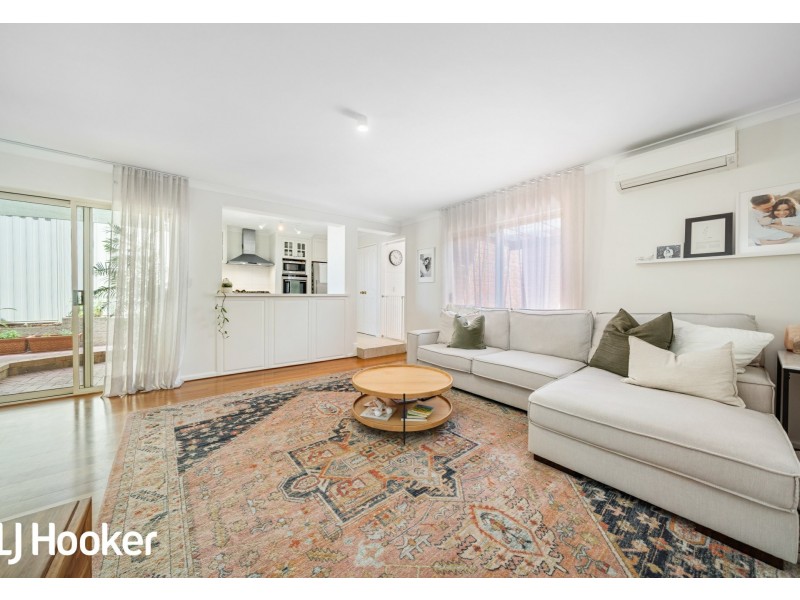 1/13 Kitchener Road, Melville WA 6156