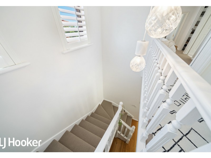 1/13 Kitchener Road, Melville WA 6156