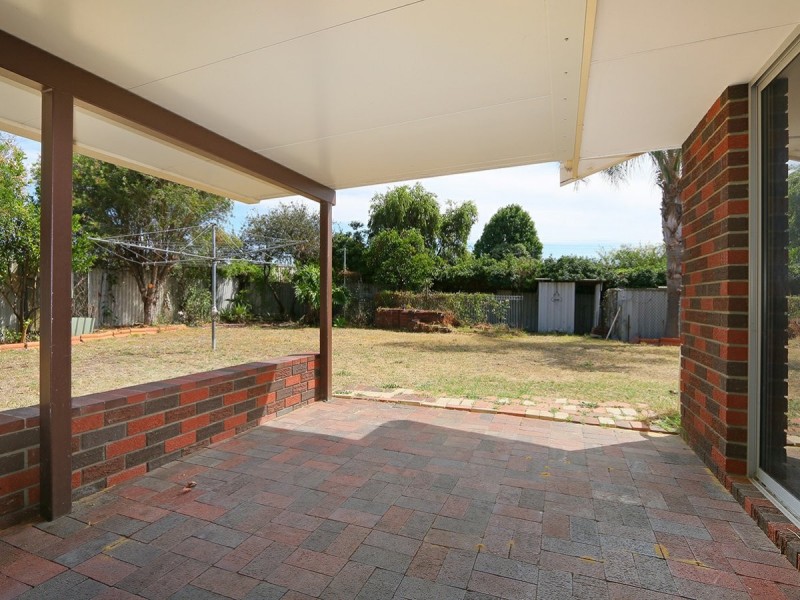 14 Priske Way, Rivervale WA 6103