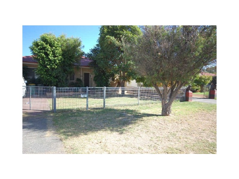 80 Gibbs Street, East Cannington WA 6107