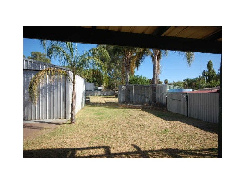 80 Gibbs Street, East Cannington WA 6107