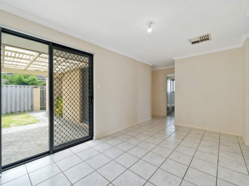 1/245 Robinson Avenue, Belmont WA 6104