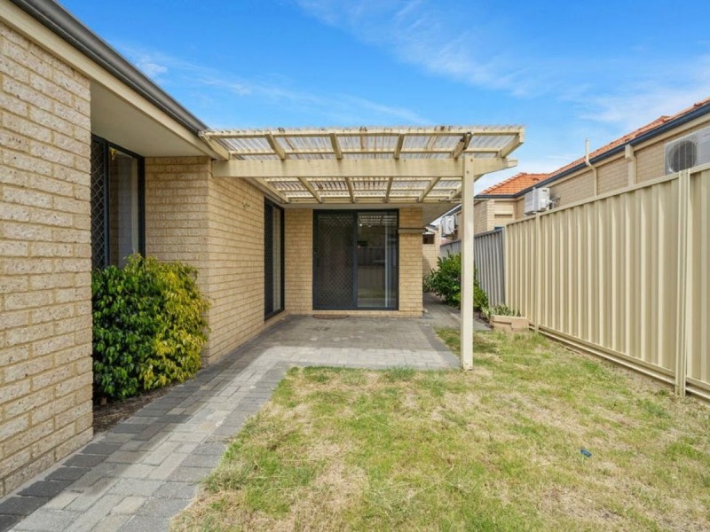 1/245 Robinson Avenue, Belmont WA 6104