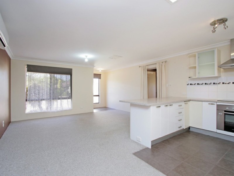 7/59 Manley Street, Cannington WA 6107