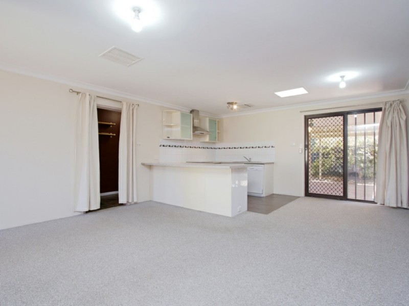 7/59 Manley Street, Cannington WA 6107