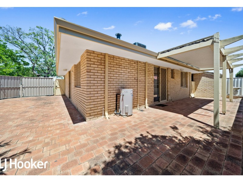 1/21 Temple Street, Victoria Park WA 6100